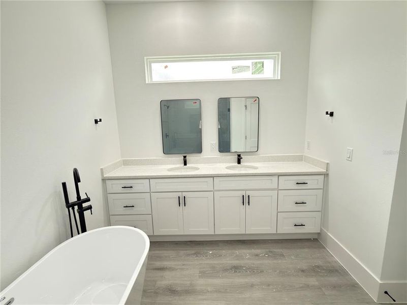 Furnished interior view inside a new home in , Ocala (Image 10).