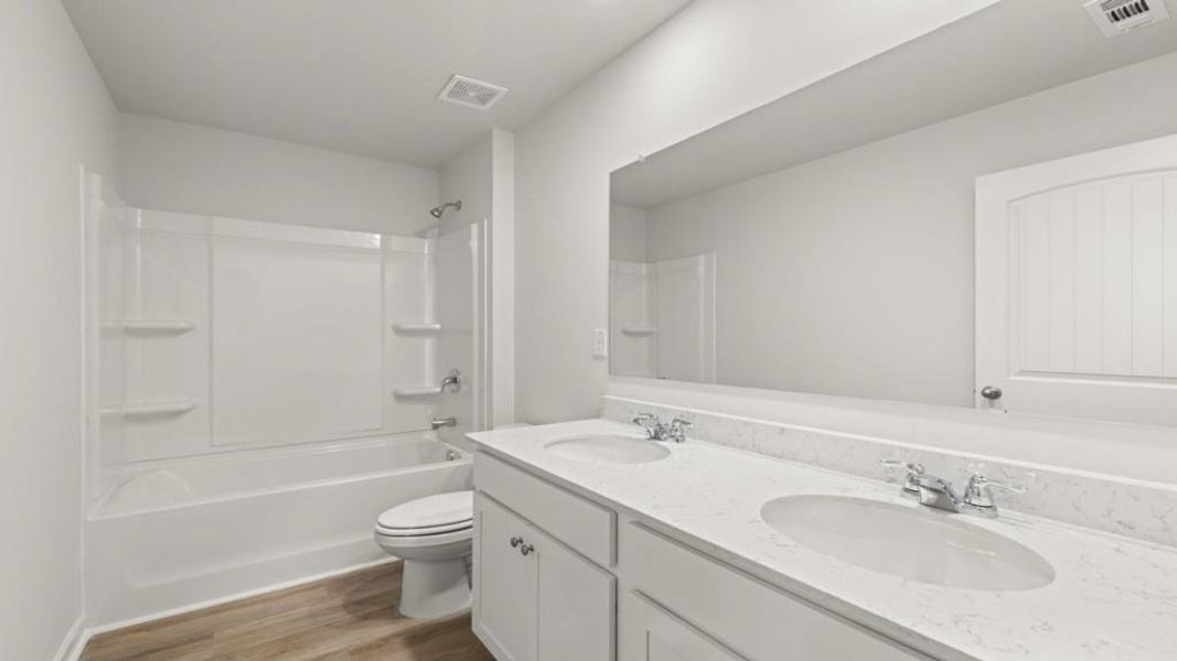 Furnished interior view inside a new home in , Dallas (Image 6).