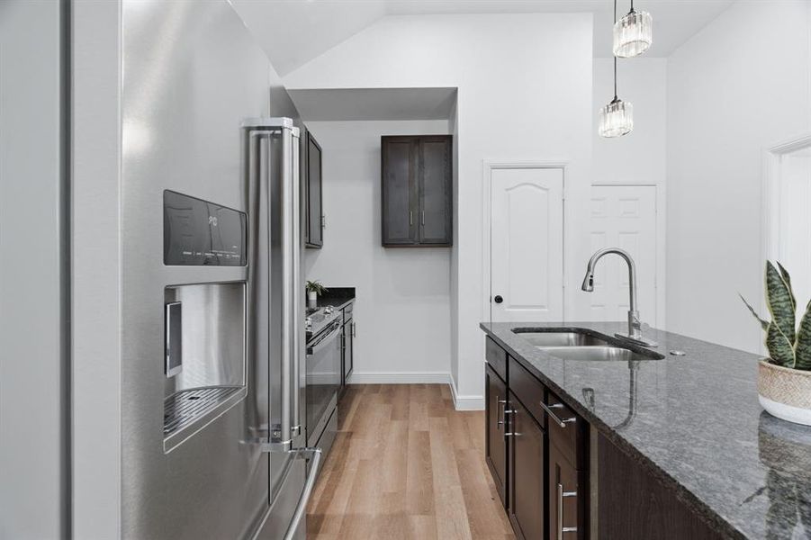 Furnished interior view inside a new home in , Dallas (Image 7).