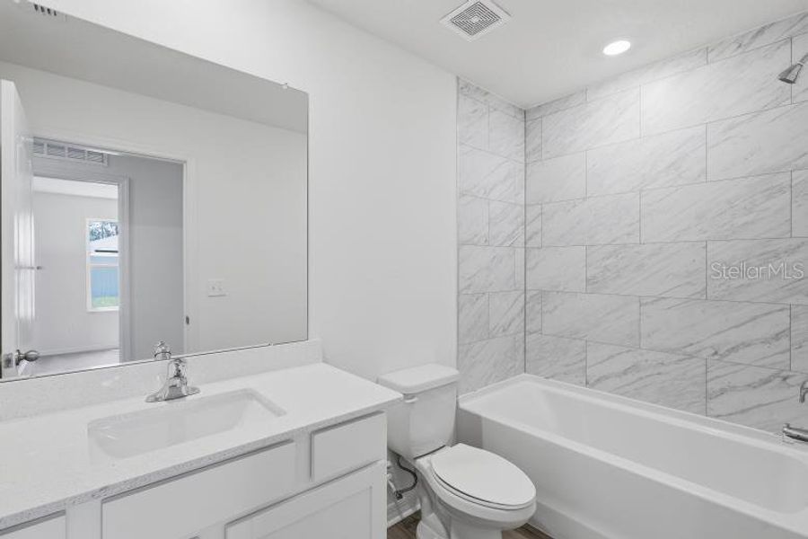 Furnished interior view inside a new home in Palm Coast, Palm Coast (Image 9).