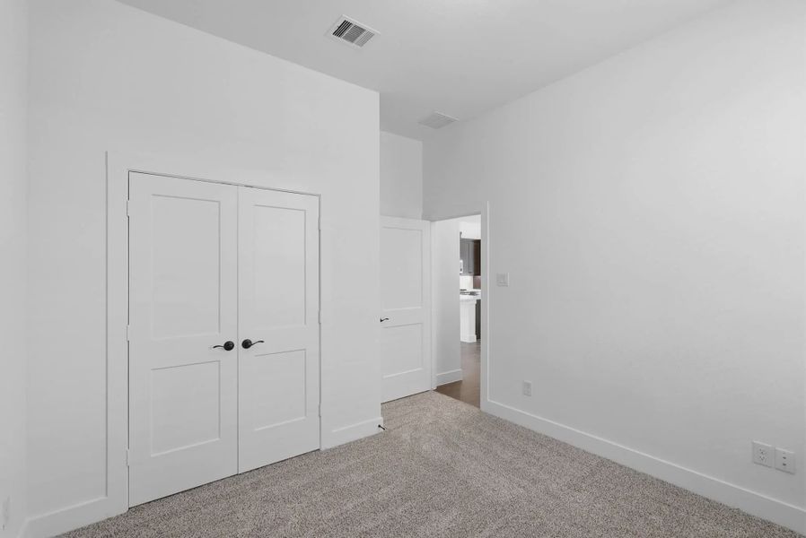Spacious, unfurnished interior of a new home in Emory Glen, Magnolia (Image 12). Spacious, unfurnished interior of a new home in Emory Glen, Magnolia (Image 12).