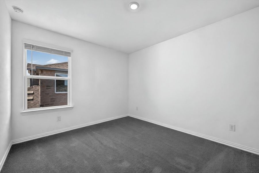 Spacious, unfurnished interior of a new home in Parks at Foster Crossing, Anna (Image 25).