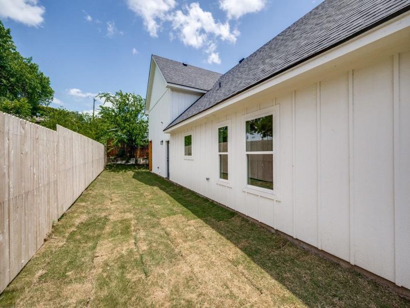 Front exterior of a new home in , Decatur, TX, highlighting curb appeal (Image 1). Front exterior of a new home in , Decatur, TX, highlighting curb appeal (Image 1).