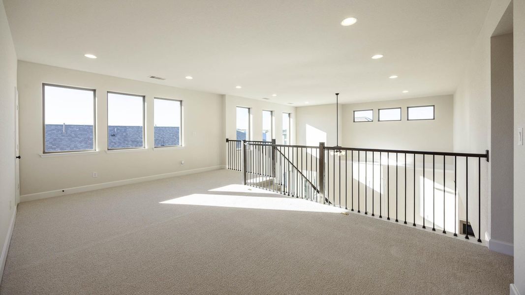 Spacious, unfurnished interior of a new home in Lariat 50', Liberty Hill (Image 14).