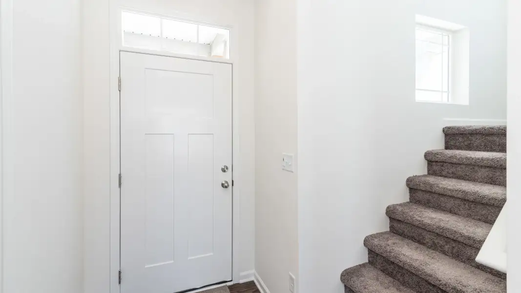 Representative unfurnished interior of a home built from the The Eaton by Norfolk Homes in Offsite Builds Southern Michigan, Ann Arbor (Image 38).