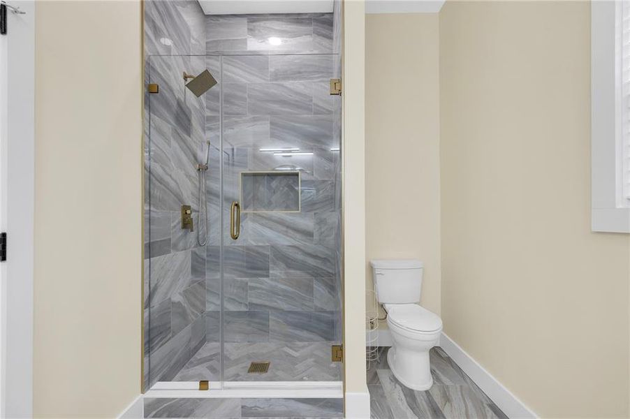 Image 23 of a home in .