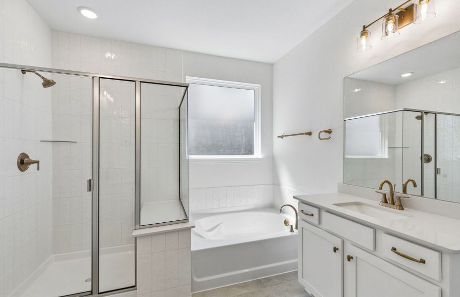 Furnished interior view inside a new home in Creekview Meadows, Pilot Point (Image 12).