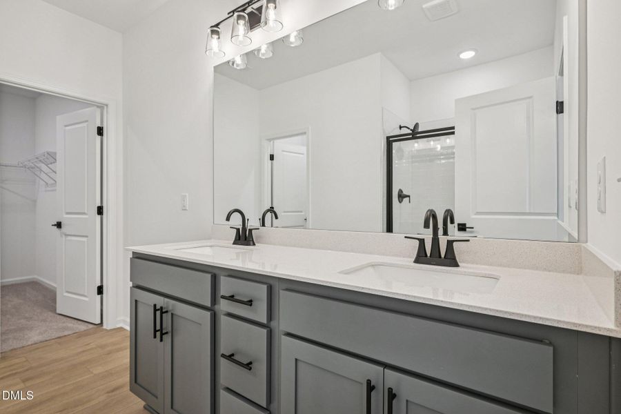 22-web-or-mls-Moonflower Ln-S2611-022