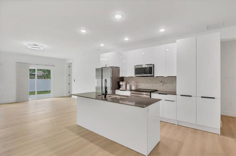 Furnished interior view inside a new home in , Port Charlotte (Image 6).