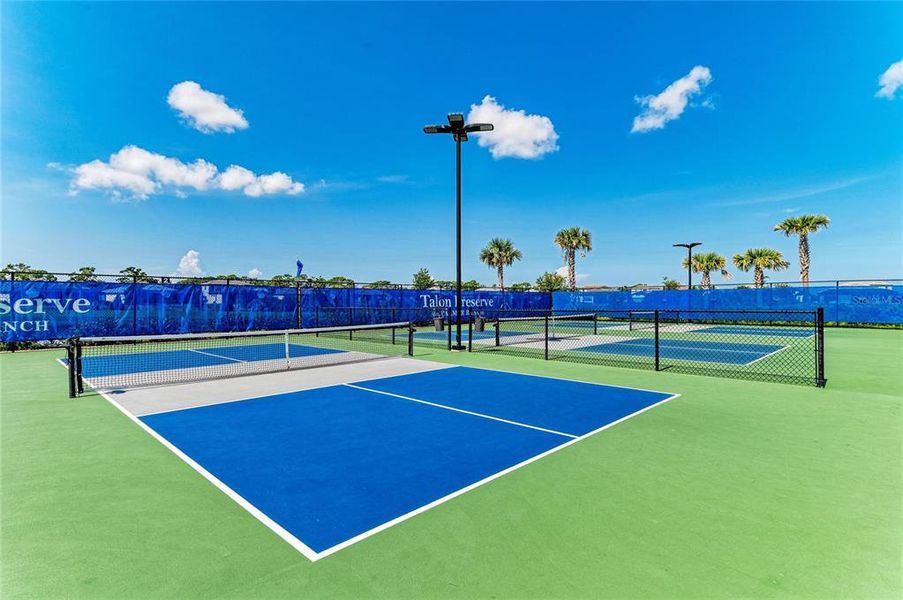 Community amenities in , Nokomis (Image 63). Community amenities in , Nokomis (Image 63).
