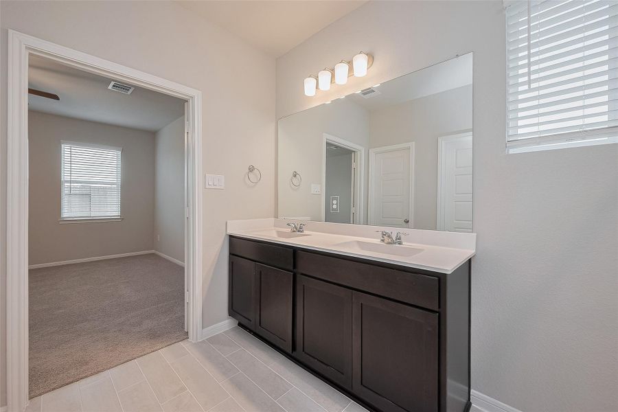 Furnished interior view inside a new home in River Ranch, Dayton (Image 3).