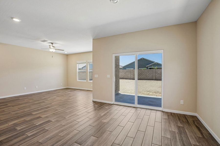 3br New Home in Maricopa, AZ.  - Slide 7