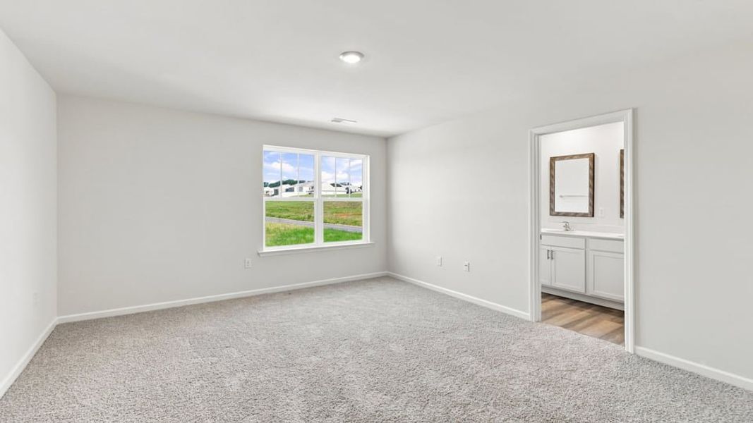 Spacious, unfurnished interior of a new home in Harrier Point, Woodruff (Image 25).