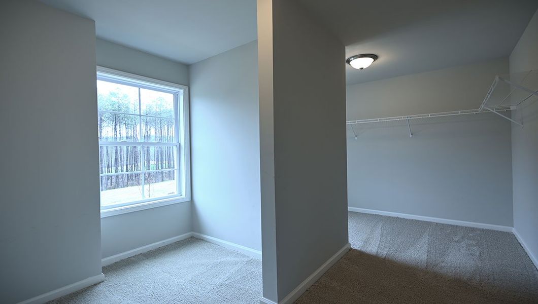 Spacious, unfurnished interior of a new home in Thalley Creek Estates, Cumming (Image 28).
