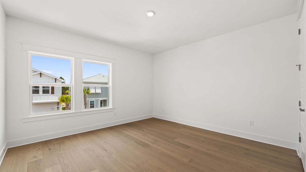 Spacious, unfurnished interior of a new home in Parkside, Santa Rosa Beach (Image 27).