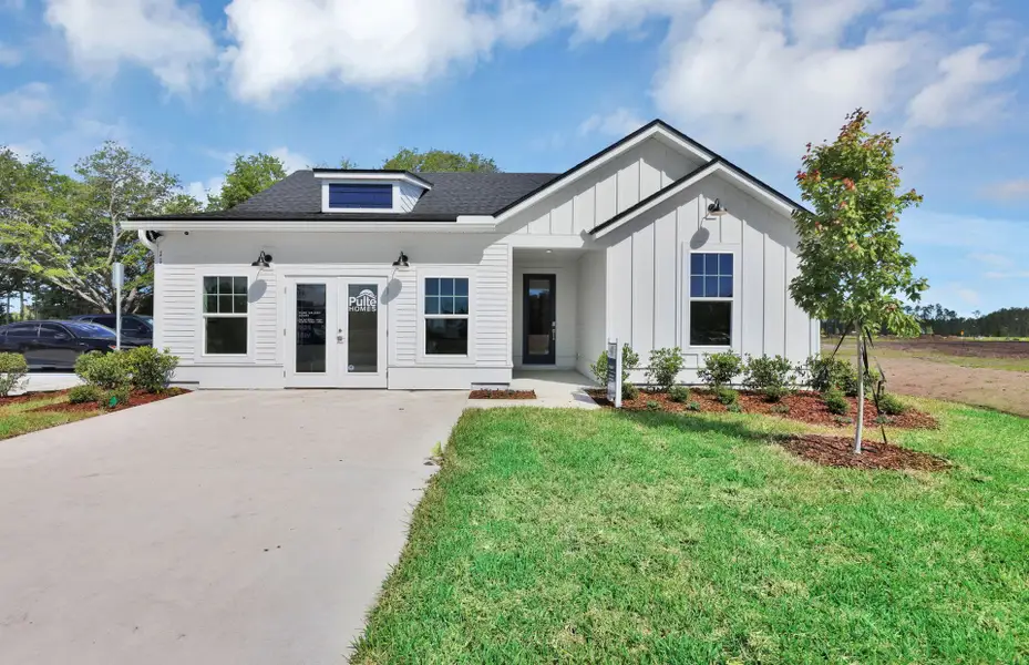 Representative exterior photo of a completed home built from the Palmary by Pulte Homes in Lakeview Estates, Palm Coast, FL (Image 21).