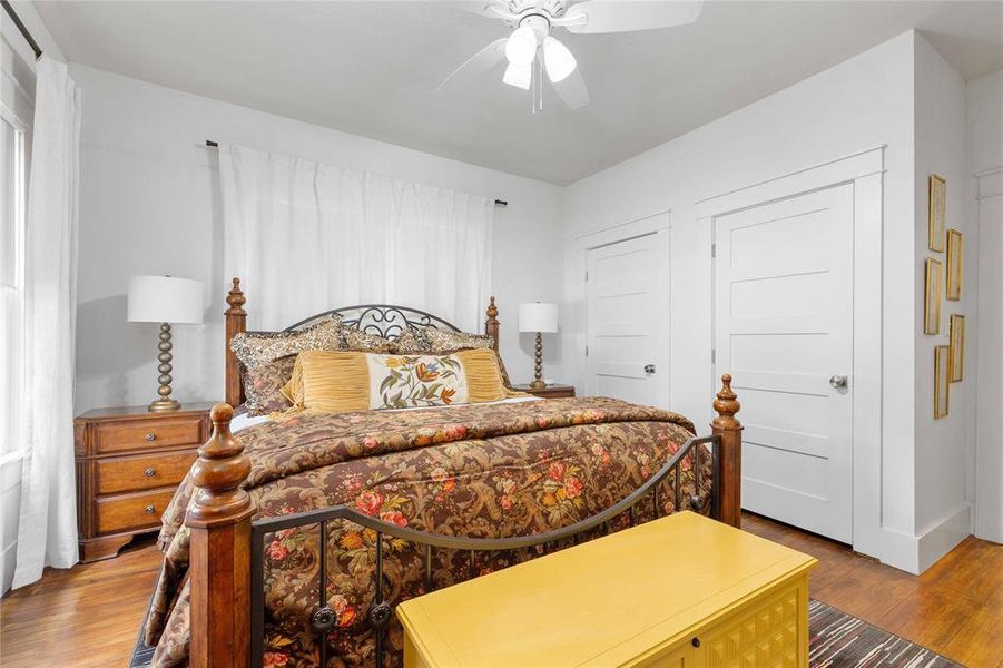 Furnished interior view inside a new home in , Brownwood (Image 13).