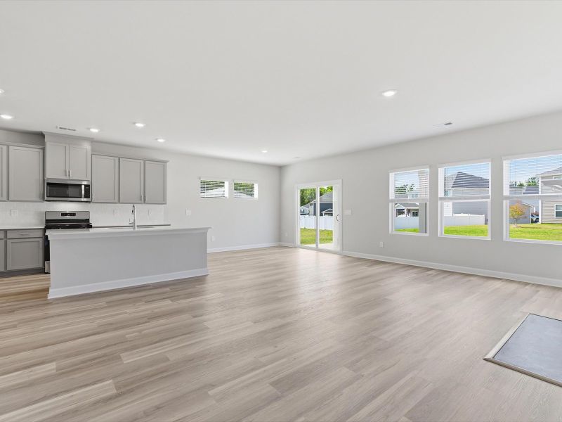 Spacious, unfurnished interior of a new home in Wexford Park, Fountain Inn (Image 12). Spacious, unfurnished interior of a new home in Wexford Park, Fountain Inn (Image 12).