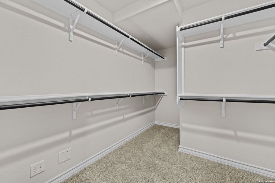 Spacious, unfurnished interior of a new home in Redbird Ranch, San Antonio (Image 22).