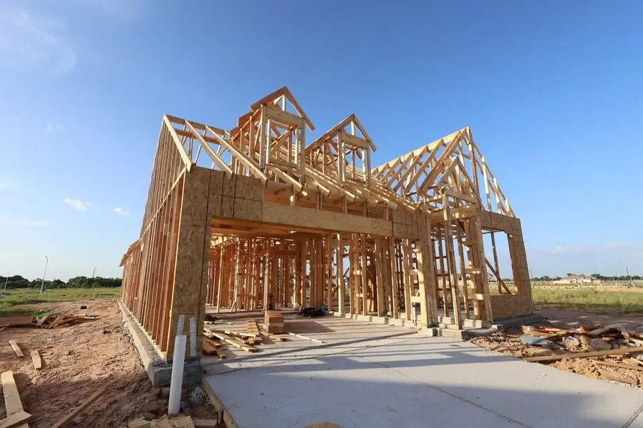 Let us show you how our advanced framing techniques have stood the test of time and allow more insulation for a quieter and more energy efficient home.