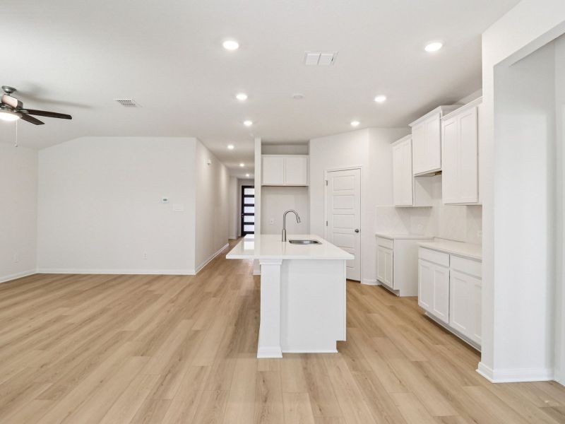 Furnished interior view inside a new home in Remington Ranch, San Antonio (Image 10).