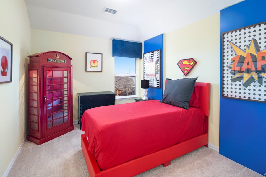 Representative furnished interior of a home built from the Salado by UnionMain Homes in Legacy Hills, Celina (Image 43).