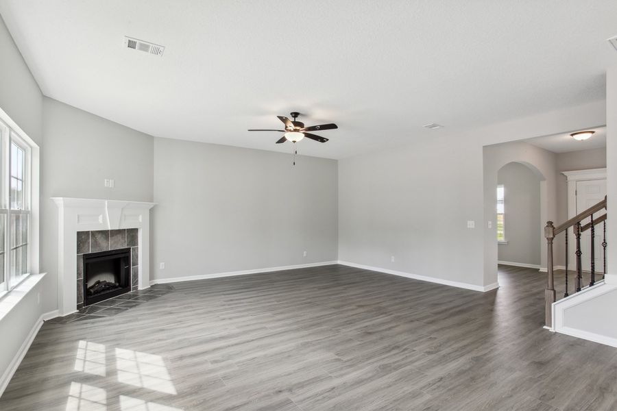 Representative unfurnished interior of a home built from the The Arcadia by RTS Homes in Doctor's Creek, Ludowici (Image 22).