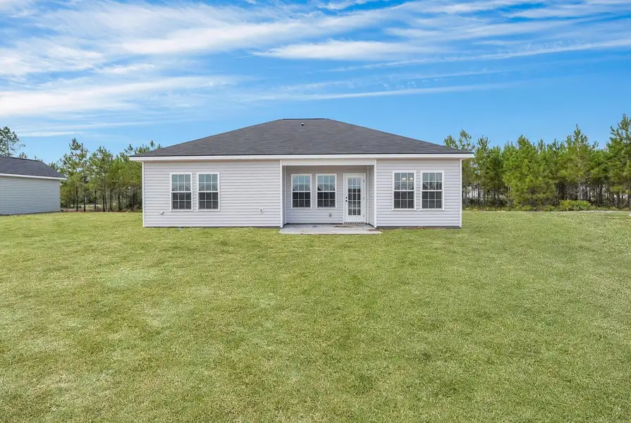 Representative exterior details of a home built from the The Norman by RTS Homes in The Pointe at Villages on Marne, Hinesville (Image 4).
