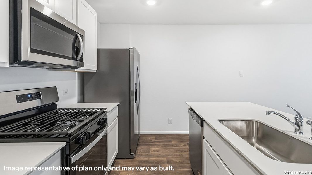 Furnished interior view inside a new home in Blue Ridge Ranch, San Antonio (Image 8).