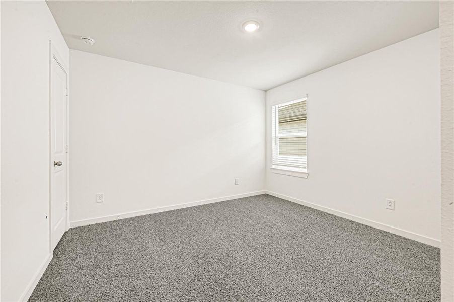 Spacious, unfurnished interior of a new home in Tamarron, Fulshear (Image 21). Spacious, unfurnished interior of a new home in Tamarron, Fulshear (Image 21).