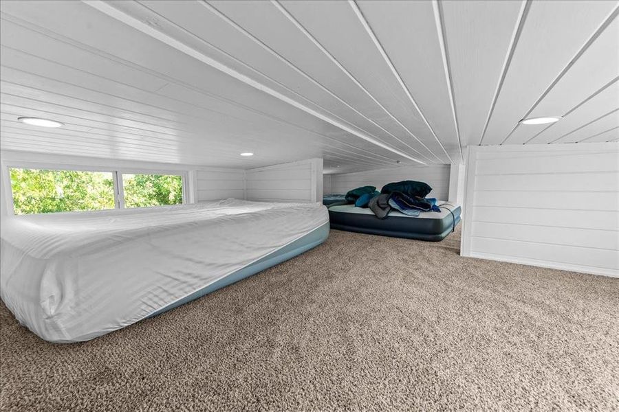 Image 14 of a home in .