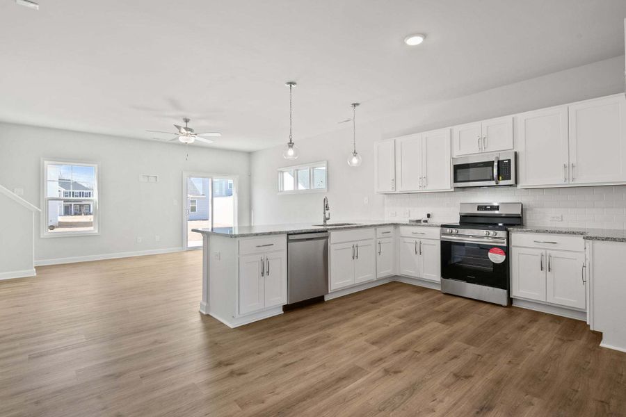 Representative furnished interior of a home built from the Camellia by Caviness & Cates Communities in Bartlett Manor, Youngsville (Image 76).