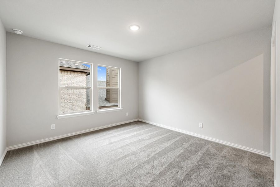 Spacious, unfurnished interior of a new home in Northstar, Haslet (Image 36). Spacious, unfurnished interior of a new home in Northstar, Haslet (Image 36).