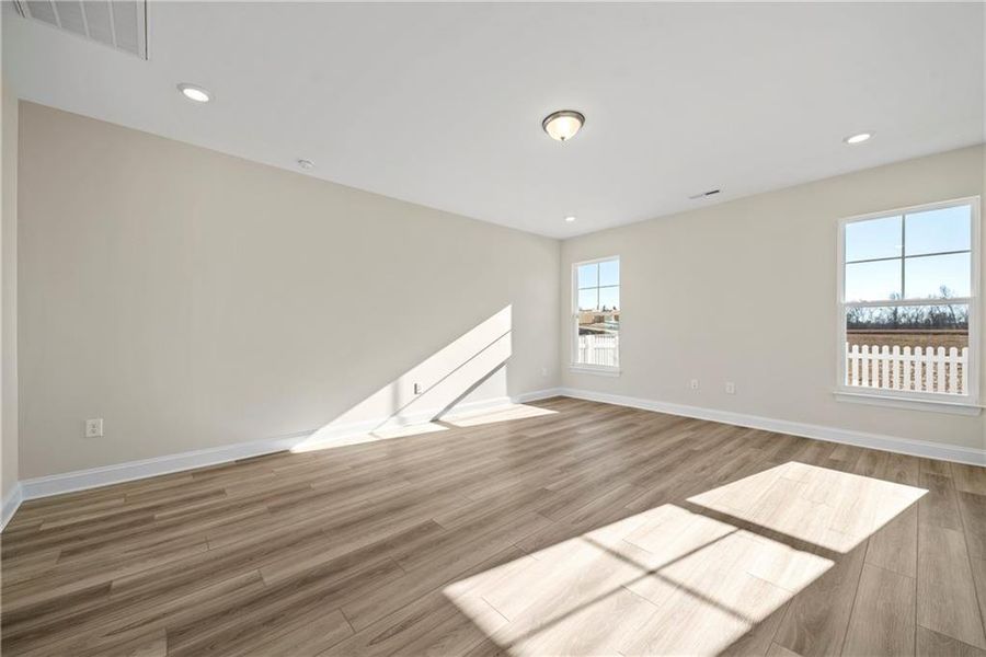 Spacious, unfurnished interior of a new home in Arbor West, Dawsonville (Image 21).