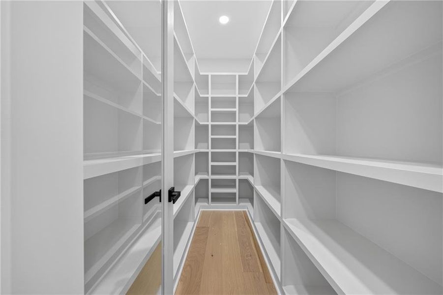 Spacious, unfurnished interior of a new home in , Monroe (Image 51).