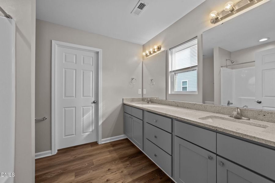 30-web-or-mls-VB4A9812 30-web-or-mls-VB4A9812