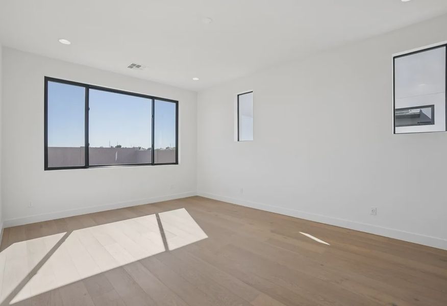 Primary Bedroom - 10 of 14 Primary Bedroom - 10 of 14