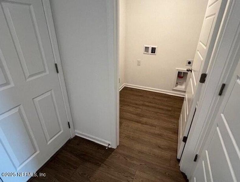 Spacious, unfurnished interior of a new home in Sawmill Branch, Palm Coast (Image 24). Spacious, unfurnished interior of a new home in Sawmill Branch, Palm Coast (Image 24).