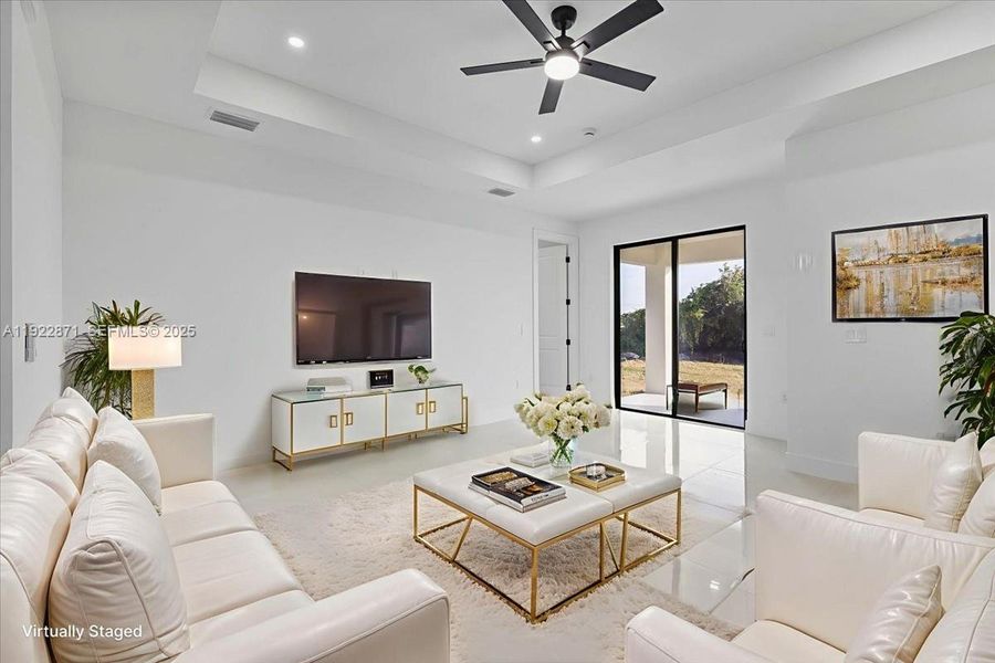 Furnished interior view inside a new home in , Lehigh Acres (Image 6).
