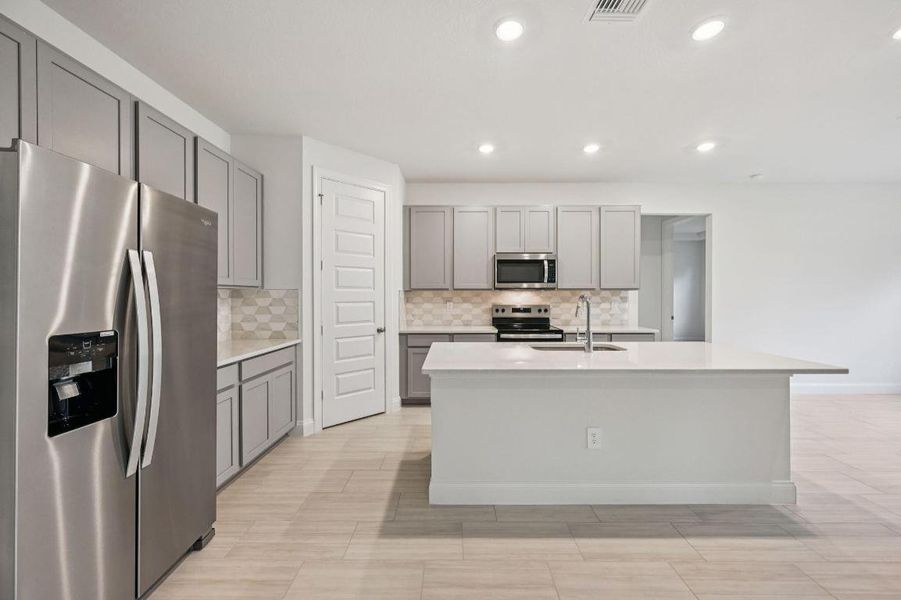 5649 Hampton Park Circle - 001 (8)