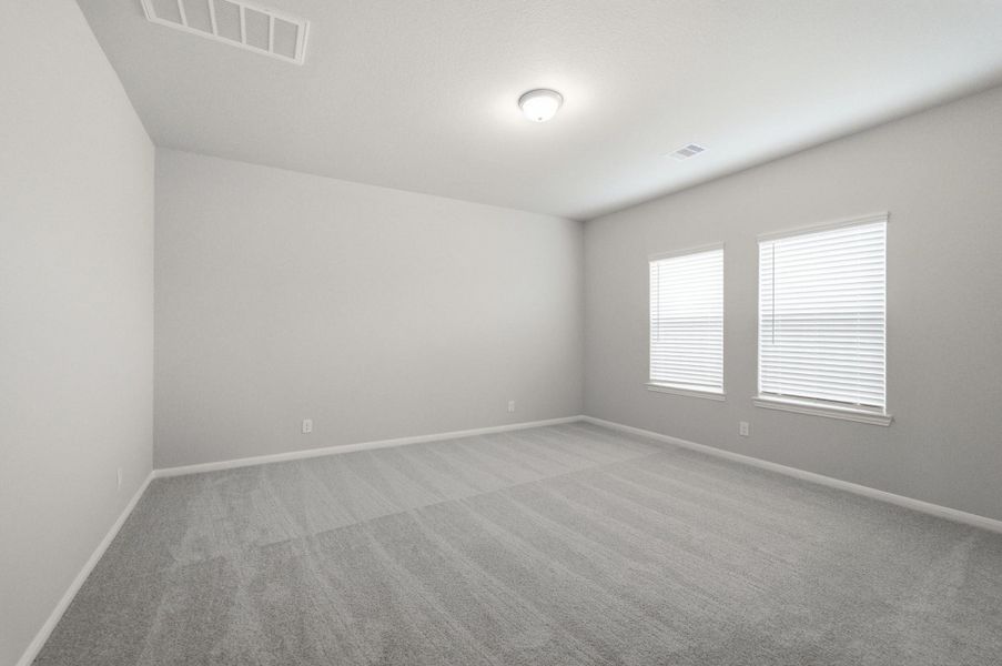 Spacious, unfurnished interior of a new home in Trails at Woodhaven Lakes, La Marque (Image 20).