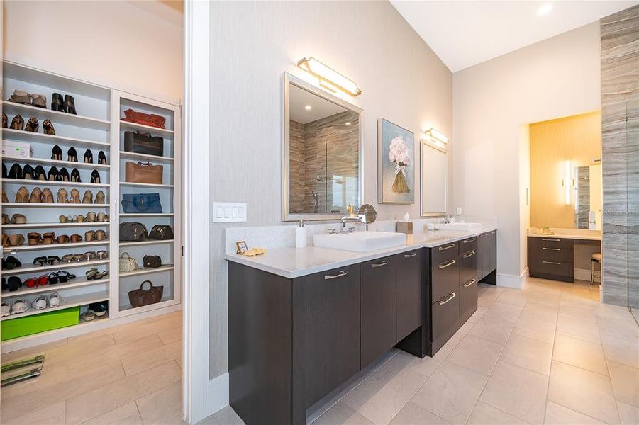 Furnished interior view inside a new home in , Montverde (Image 11). Furnished interior view inside a new home in , Montverde (Image 11).