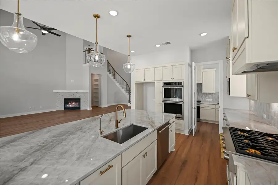 Furnished interior view inside a new home in Bridgeland 80′, Cypress (Image 6). Furnished interior view inside a new home in Bridgeland 80′, Cypress (Image 6).