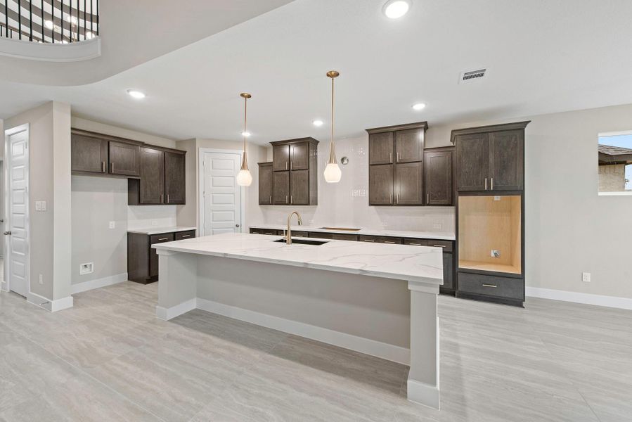 Furnished interior view inside a new home in Grand Central Park, Conroe (Image 7). Furnished interior view inside a new home in Grand Central Park, Conroe (Image 7).