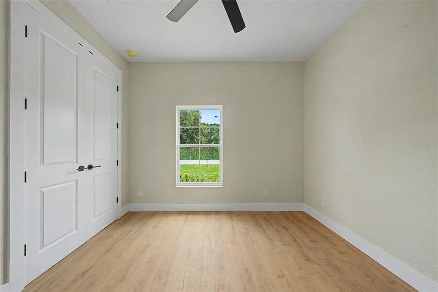 Spacious, unfurnished interior of a new home in , Sebring (Image 51).