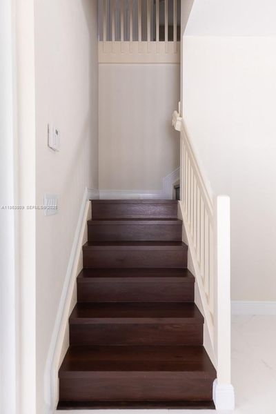 Spacious, unfurnished interior of a new home in , Tamarac (Image 50).