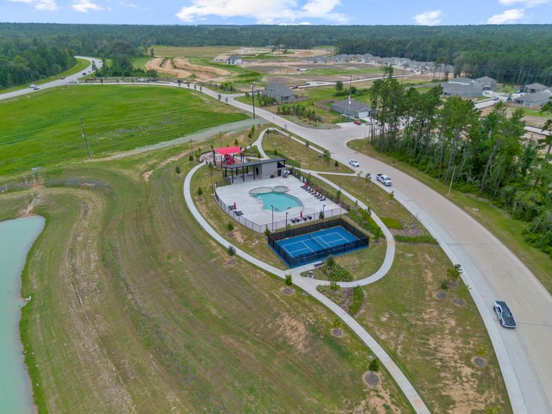 Community amenities in Spring Creek Trails, Magnolia (Image 7).