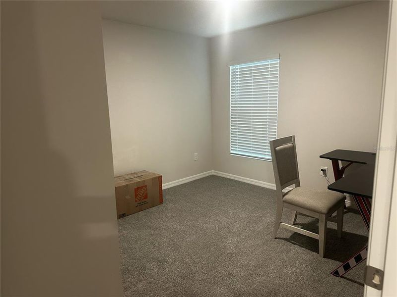 Spacious, unfurnished interior of a new home in Silverstone North, Palmetto (Image 21).