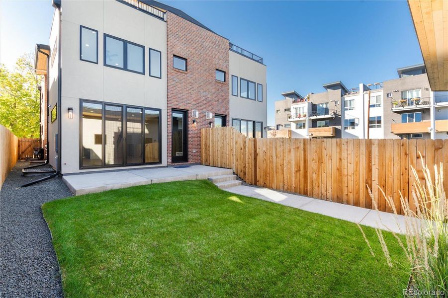 Living Room Opens to the Backyard