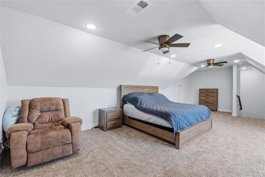 Furnished interior view inside a new home in , Rio Vista (Image 12).